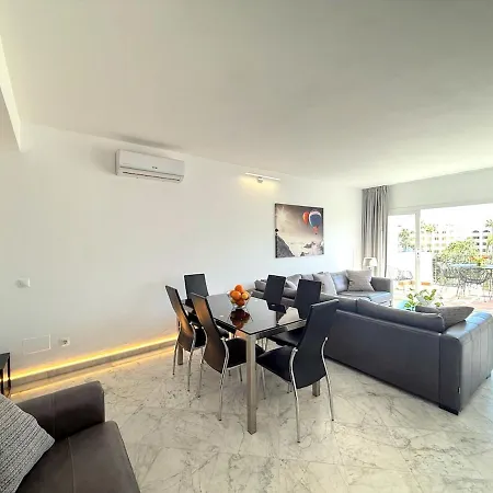 Puerto Banus Penthouse * Marbella