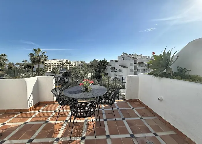 Daire Puerto Banus Penthouse Marbella