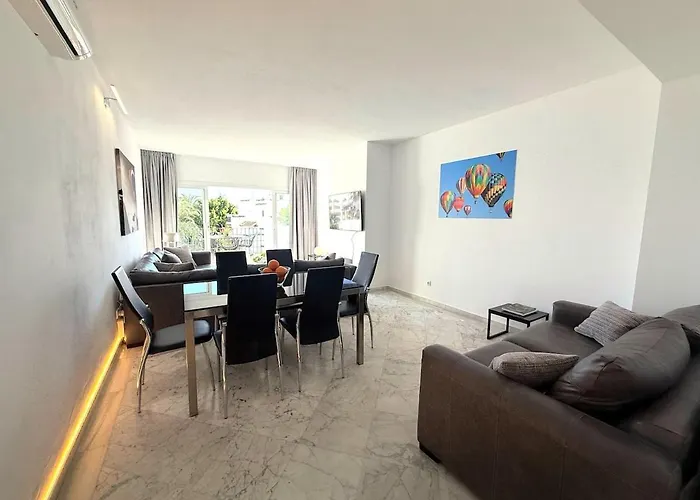 Puerto Banus Penthouse アパート *